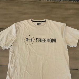 Under Armour t-shirt